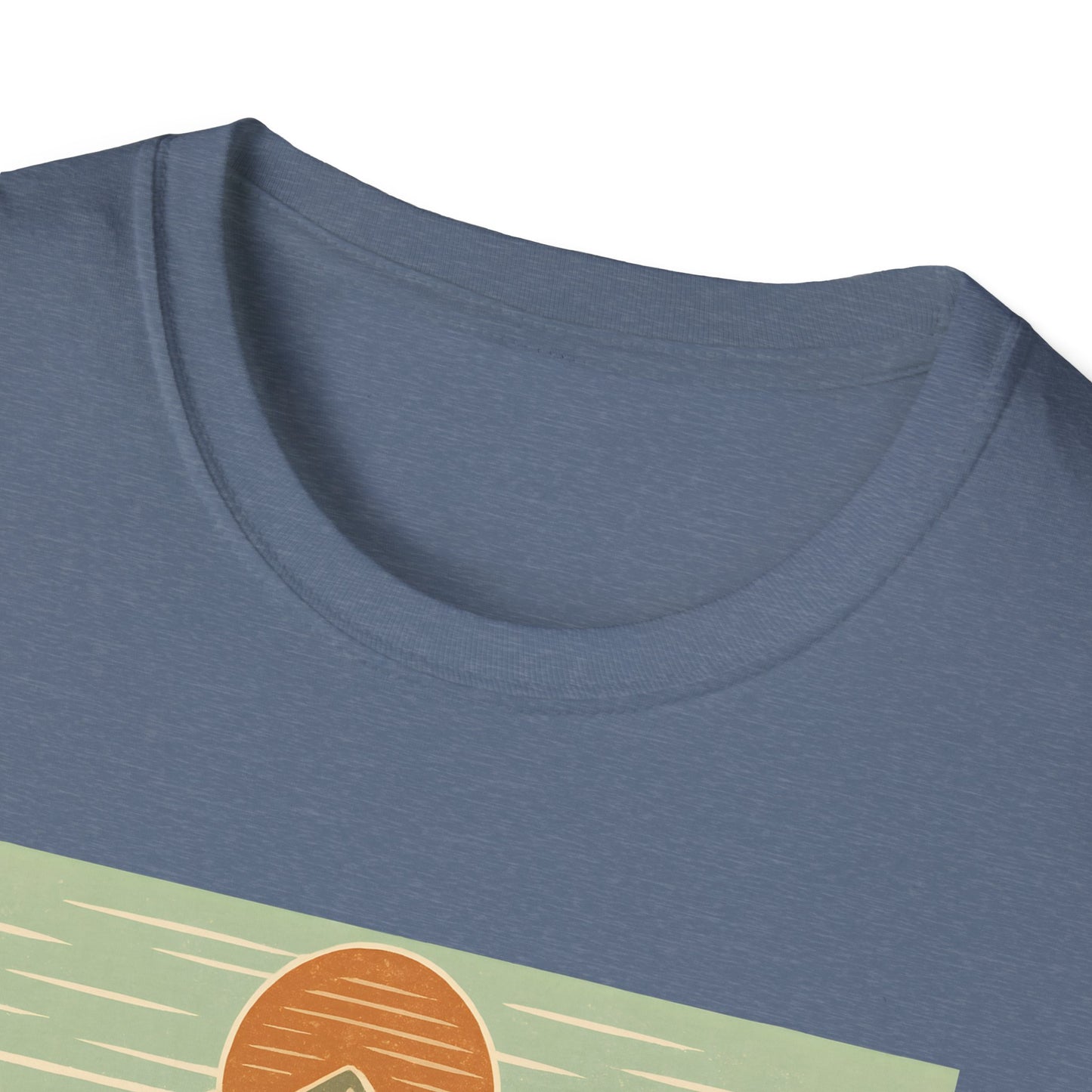 Retro Midday Mountain Peak T-shirt