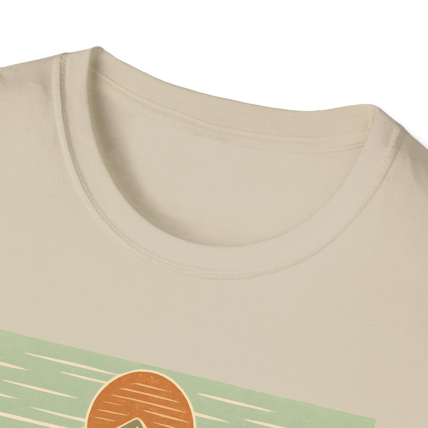 Retro Midday Mountain Peak T-shirt