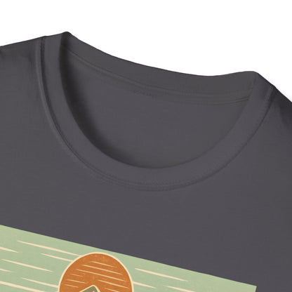Retro Midday Mountain Peak T-shirt