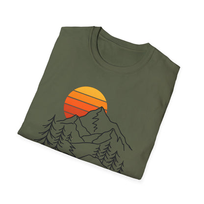 Retro Sunset Mountain Line Art T-shirt