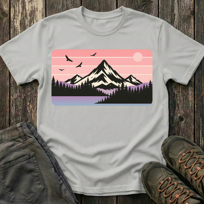 Retro Pink Mountain Peak Sunset T-shirt
